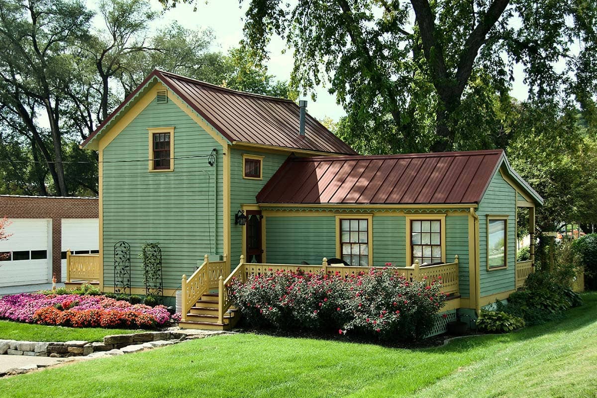 sprawling-suburban-oasis Sprawling Suburban Oasis